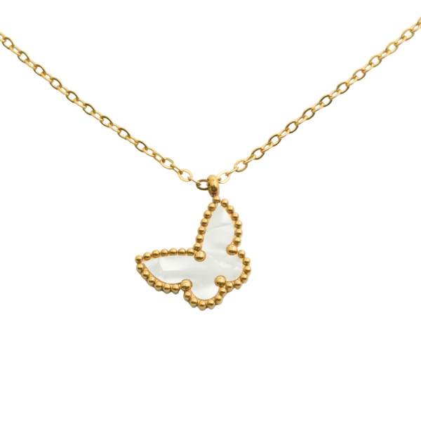 ESSENTIAL NECKLACE COLLECTION